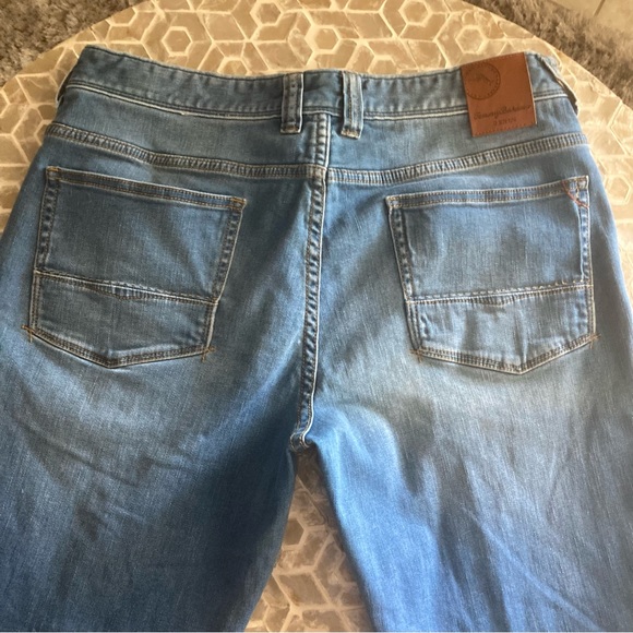 Tommy Bahama Costa Rica relaxed straight leg jeans (34/30) - Picture 3 of 8